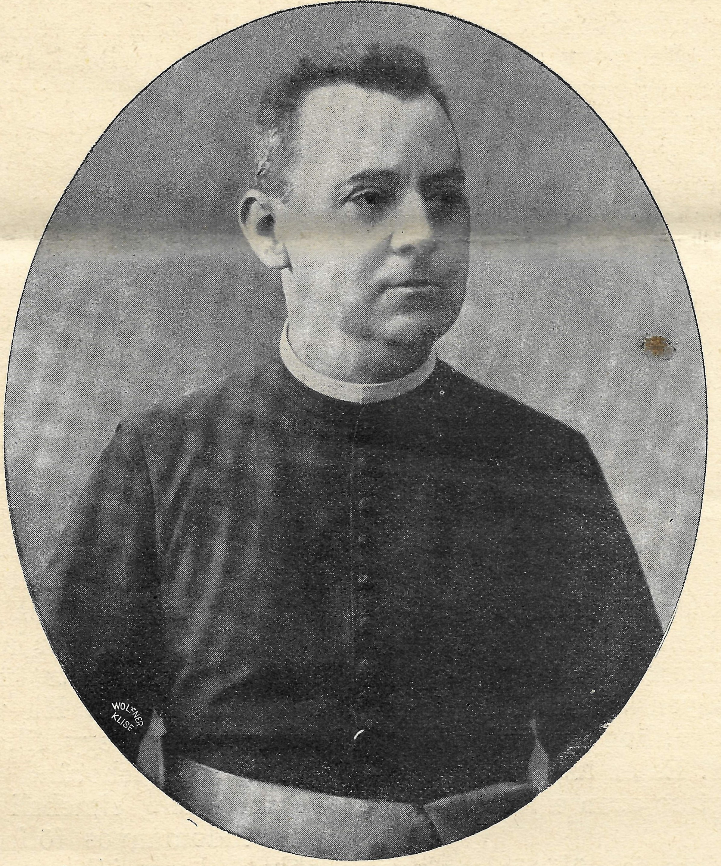 IB arckep Egyhazi Kozlony 1912 13 22 177 vagott